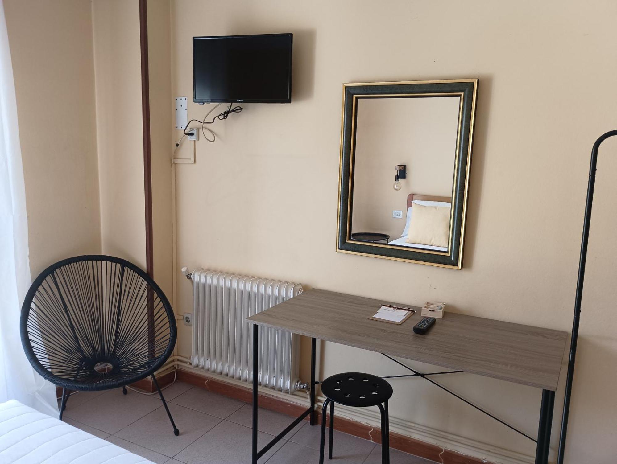 Hostal Pension Mar De Plata Lugo Exterior foto